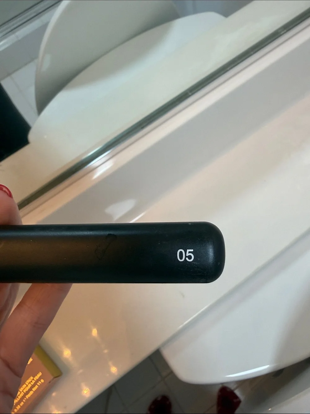Milano KIKO Black Flat Top Buffing Brush
